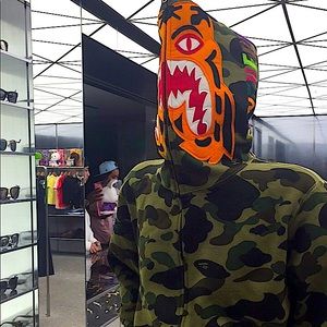 Meet your Posher, Peter